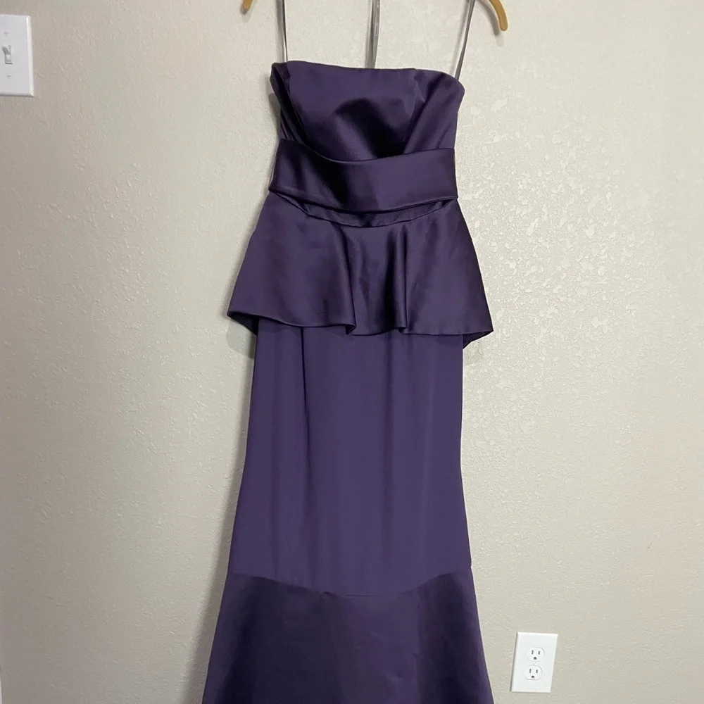 Vera Wang White Trumpet Royal Purple Floor Length Strapless Gown 2